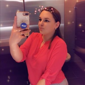 Meet your Posher, Kayla